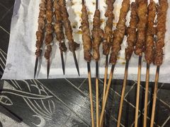 -马路牙子地桌烤肉(工体店)