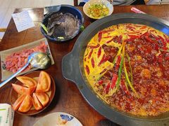 -黄潇洒老火锅(九眼桥宏济巷店)
