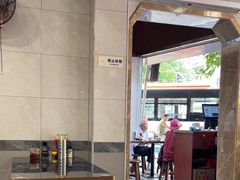 -伍湛记 · 广州老字号(龙津中路店)