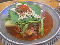 -喇喇排骨火锅·传统韩式脊骨汤(望京西园总店)
