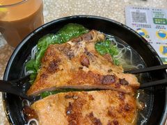 香煎猪扒米粉-华嫂冰室(湾仔店)