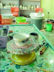 -泥娃娃DIY陶吧(易生活购物公园店)