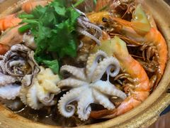 九节虾八爪鱼鸡煲-争鲜·鲍鱼鸡煲(美邻中心店)