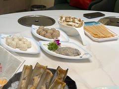 -帝皇海海鲜豆捞(桐泾商务广场店)