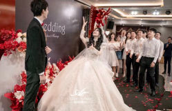 -LOVE SHINE婚纱·红鼎庄龙凤褂·妈妈装定制