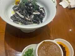 -小桃红·东北菜·春饼烤鸭(南阳湖街店)