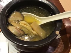 -蒙自源米线大王(东站店)