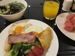 -航空港万怡酒店·万荟轩餐厅(航空港区远航路店)