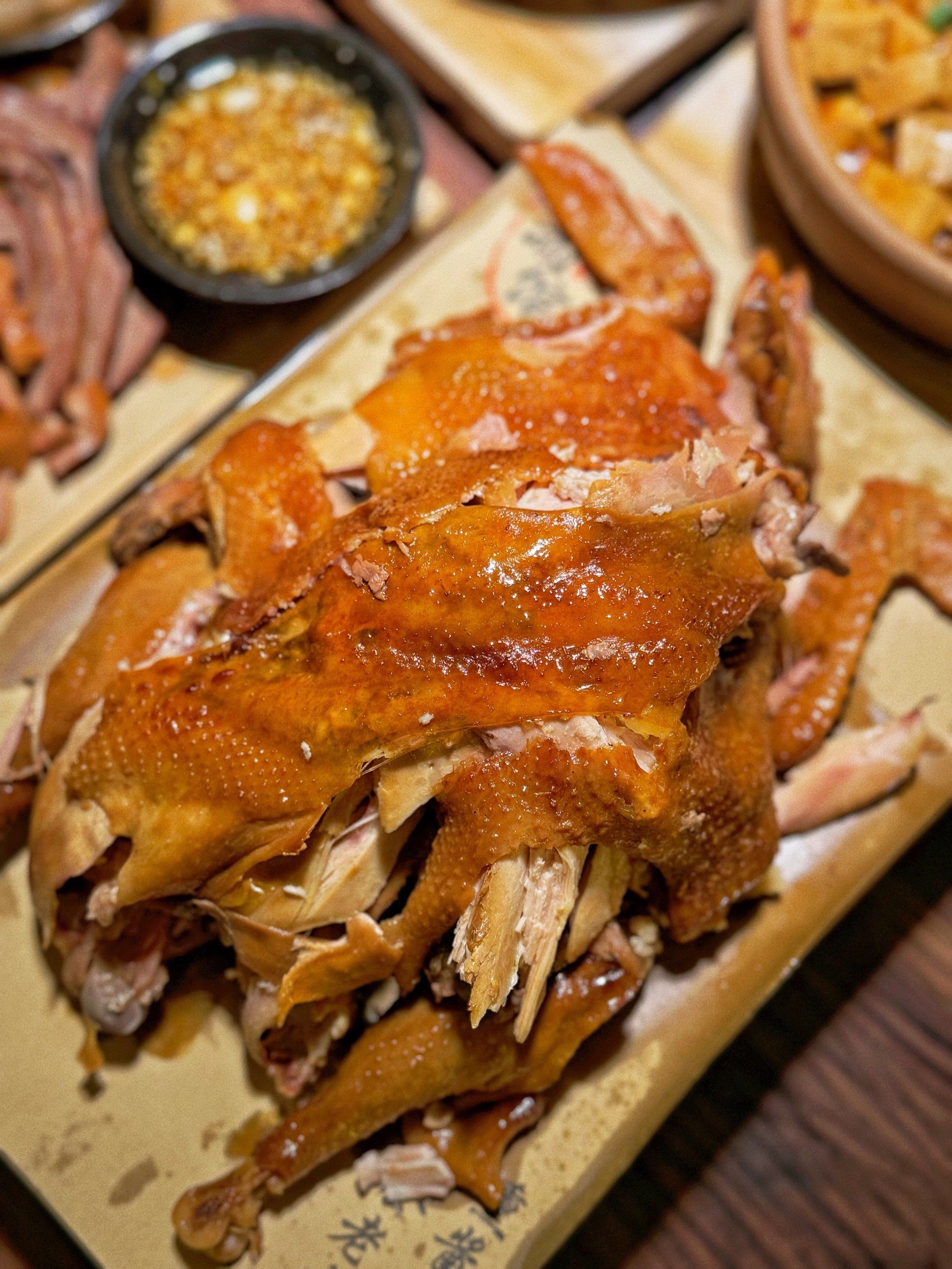 排队也要吃的东北菜!熏酱拼盘巨好吃!