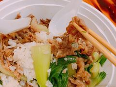 牛肉盖浇饭-咱家小馆