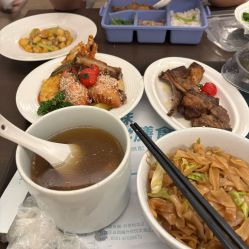 -盈月阁母婴护理中心·月子中心·月嫂育儿嫂