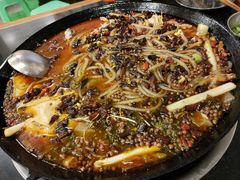 -鸿顺老铁锅美蛙鱼府(解放碑店)