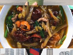 -越洋肖氏老米线(杨家坪店)
