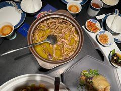 -凤凰湘语·平价海鲜餐厅(浦东旗舰店)