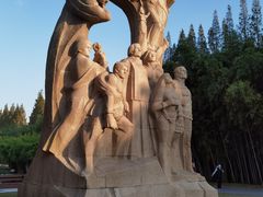 -上海市龙华烈士陵园