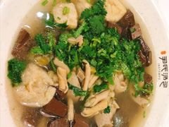 -百年尹氏汤包(湖南路狮子桥店)