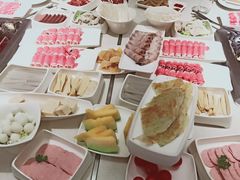 -海底捞火锅鲜切牛肉主题店(长寿路店)