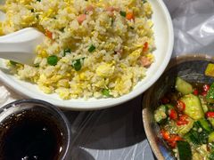 -学士怪怪龙虾·川菜·烧烤(学士街店)