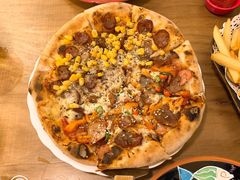 招牌狂野披萨-盘炉forenza·云贵川融合小食堂 ( 钟楼中柳巷店)