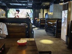 -麦凯伦烧烤·精酿超级工厂店(金桥总店)
