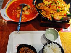 -苗小坛酸汤鱼(酒仙桥店)