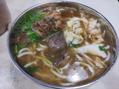 -花溪王记牛肉粉(四季花溪商场店)