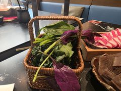-湊湊火锅·茶憩(颐堤港店)