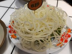 -伍师兄市井火锅(东部星悦天地店)