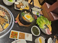 -木槿花韩式炭烤·熟成肉工坊(孙文东路店)