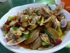 -四川小胡子海鲜(丁村万人海鲜广场店)