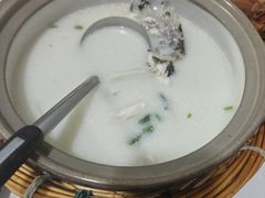 -天乐农家鱼头王(天目湖店)