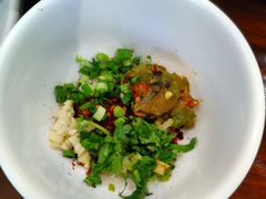 折耳根-千户苗寨长桌宴