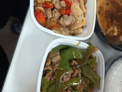 -俏湘厨•地道湘菜(建华南路店)