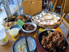 -包整·丝娃娃(一览甲秀楼风景店)