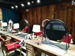 -QZHAIR SALON