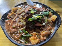 -样样红面馆