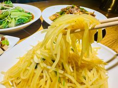 -小三峡食府(西五路店)