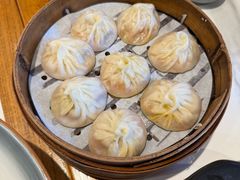 -馋三尺蟹粉小笼(人民广场店)