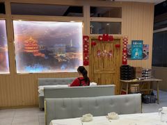 -江城燕子大排档(江汉路步行街店)