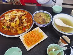 -撒拉人家.酸菜牦牛肉火锅