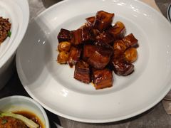 -闫府私房菜·老字号(恒隆店)