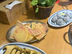 -洱火云南酸菜牛肉火锅(石景山当代商城店)