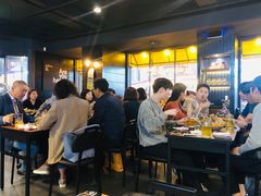 -BHC炸鸡(明洞总店)