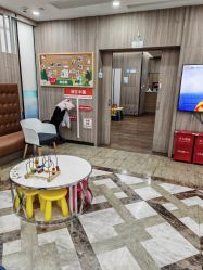 -睿宝儿科·眼科·口腔(静安大悦城门诊部)