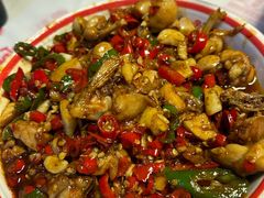 -堂瓦里·33年传统赣菜(第一街区店)