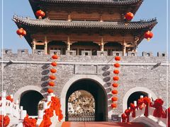 -雪山彩虹谷景区