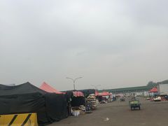 -顺鑫石门市场