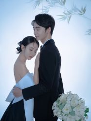 -樱花婚纱摄影