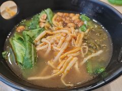 -桂在香知桂林米粉(红博中央公园店)