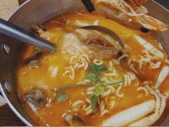 冬阴功拌面-About Bistro關於·泰式家庭料理